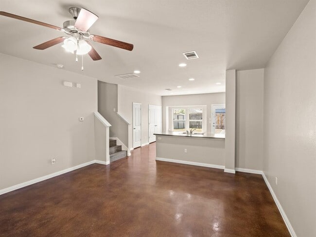 Building Photo - 4505 Esper Ln