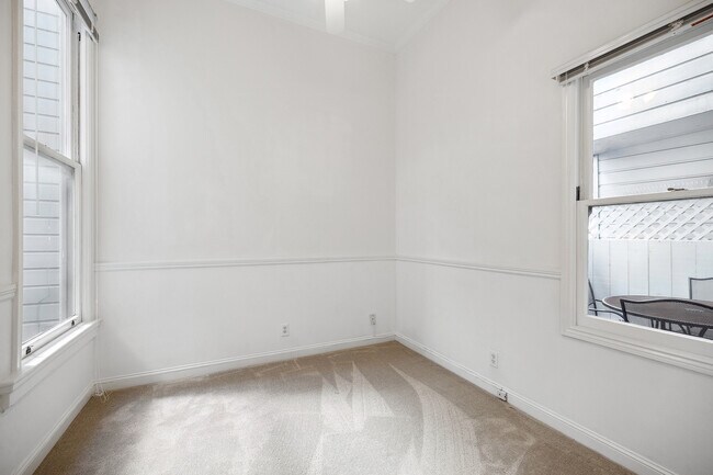 Building Photo - 1406 Post St