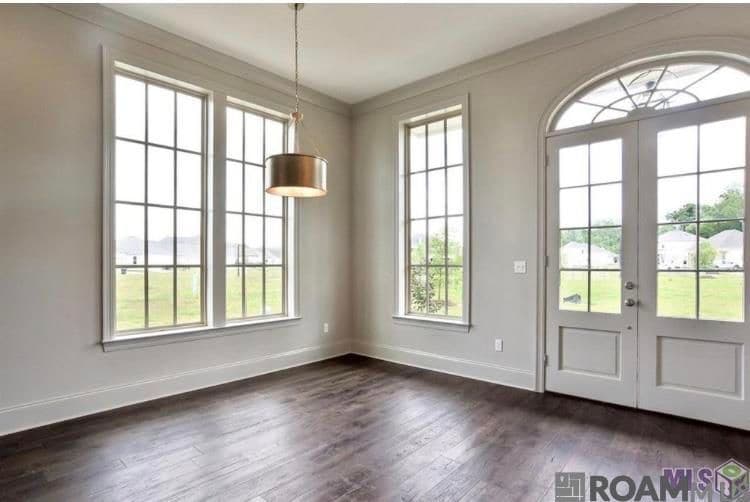 Building Photo - 10851 Cane Mill Ln.