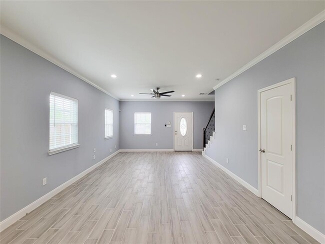 Building Photo - 9034 Jutland Rd