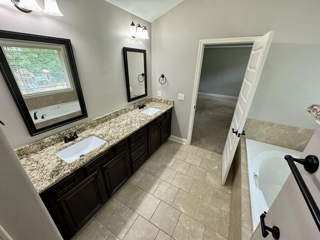 Building Photo - 139 Fisher Mill Dr