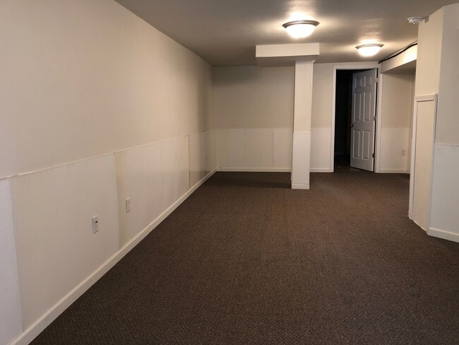 Building Photo - 1604 3rd St S