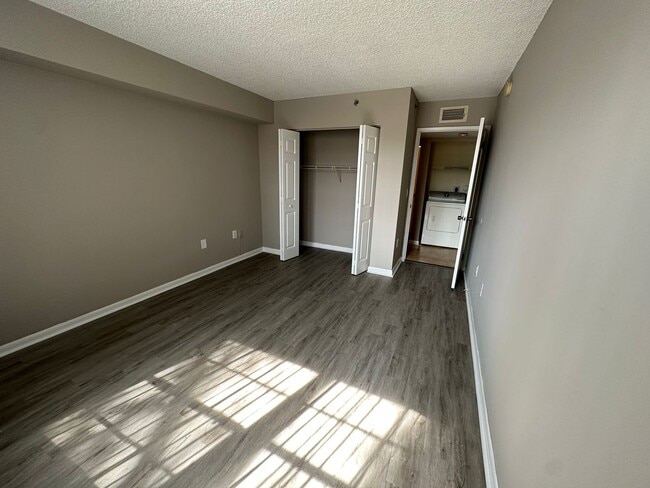 Building Photo - 3113 Clint Moore Rd