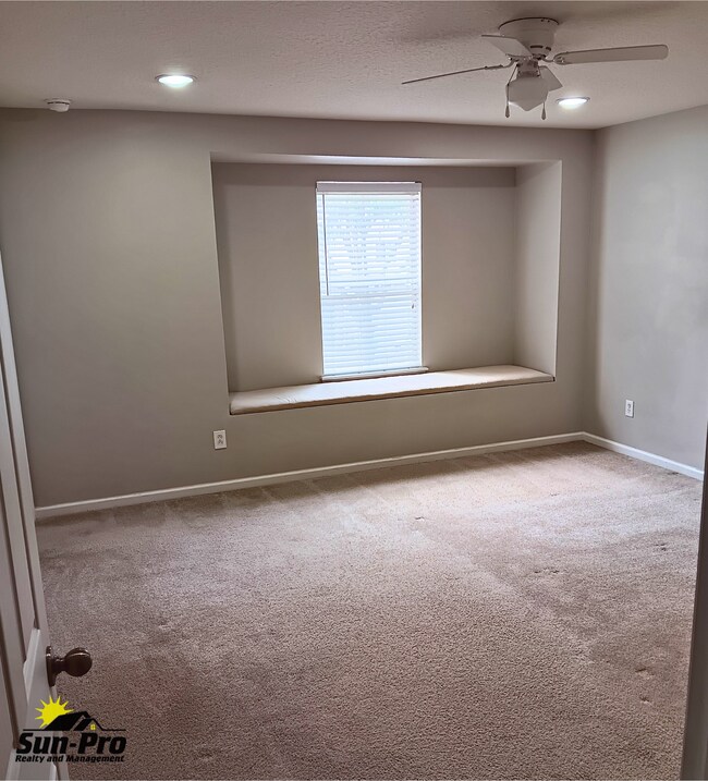 Building Photo - 601 Mount Olympus Blvd