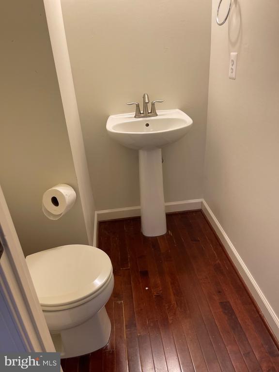 Building Photo - 1513 Regent Manor Ct