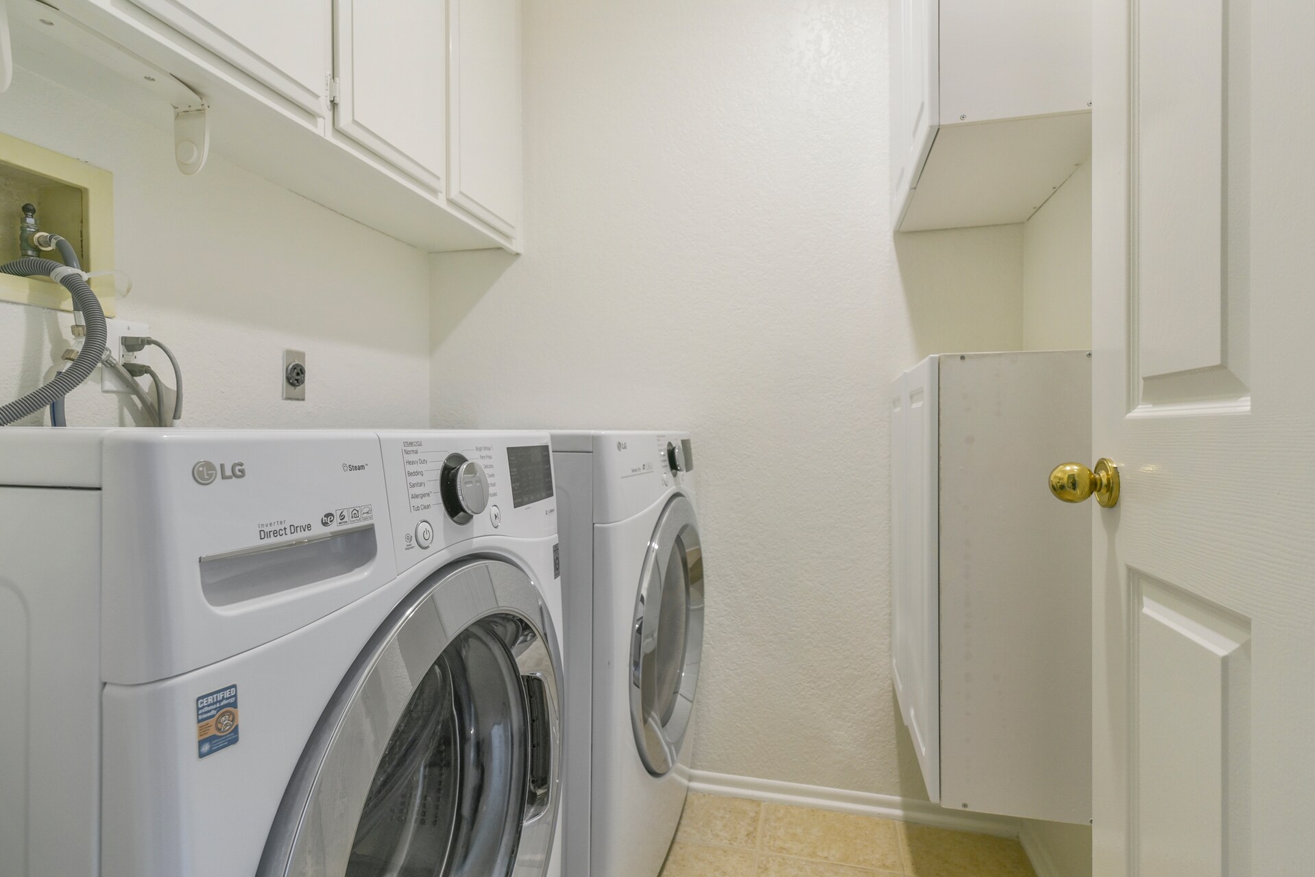 Laundry Room - 540 Canyon Vista Dr