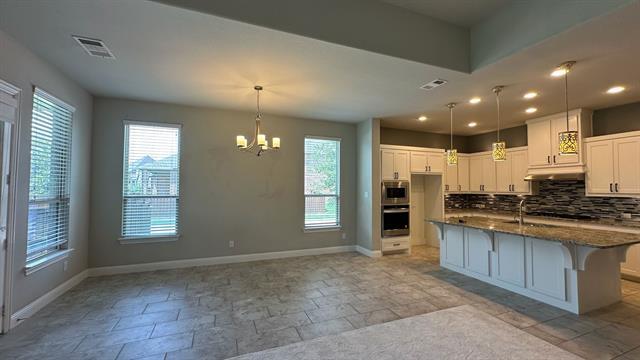 Building Photo - 8533 Pine Valley Dr