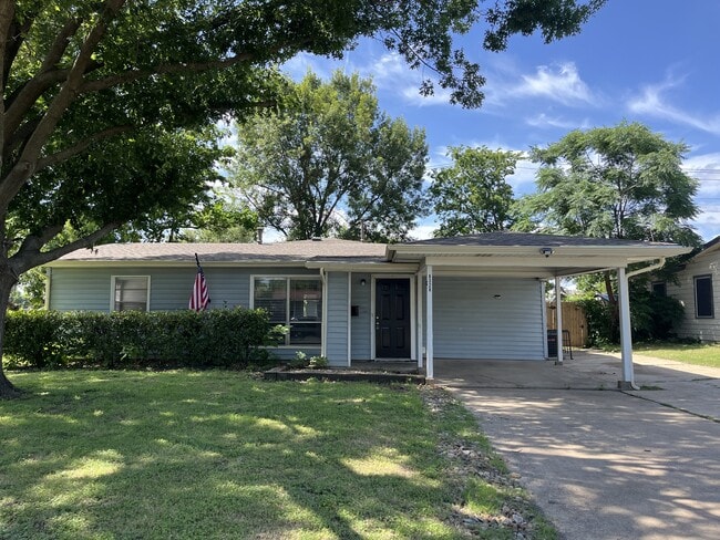 Building Photo - 8328 Campanella Dr