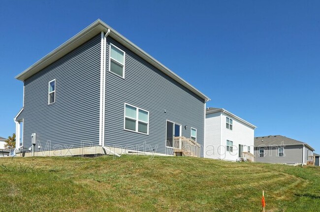 Building Photo - 5607 153rd St