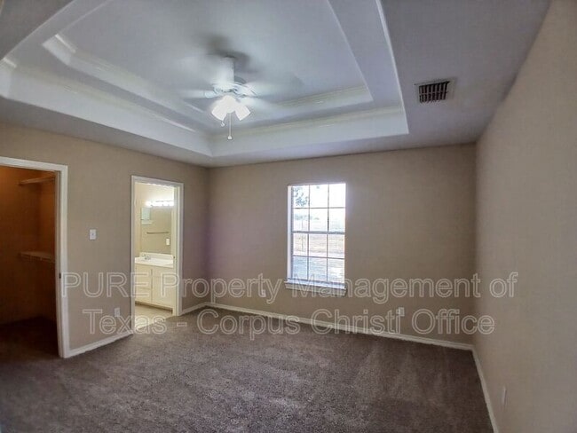 Building Photo - 1818 Rodd Field Rd