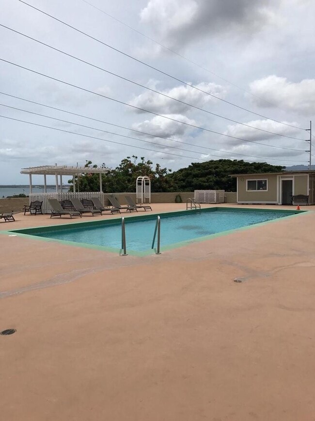 Building Photo - CONVENIENTLY LOCATED 1 BEDROOM / 1 BATH APARTMENT AVAILABLE NOW!