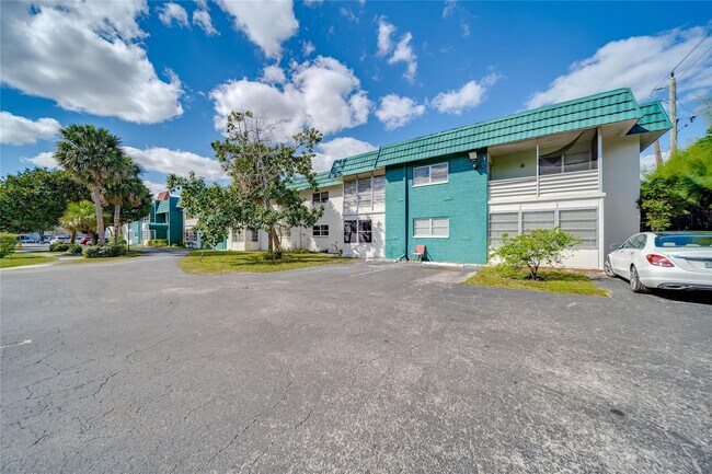 Building Photo - 2271 NW 47th Terrace