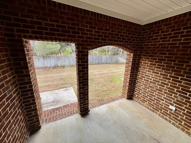 Building Photo - 113 Ledbury Cove