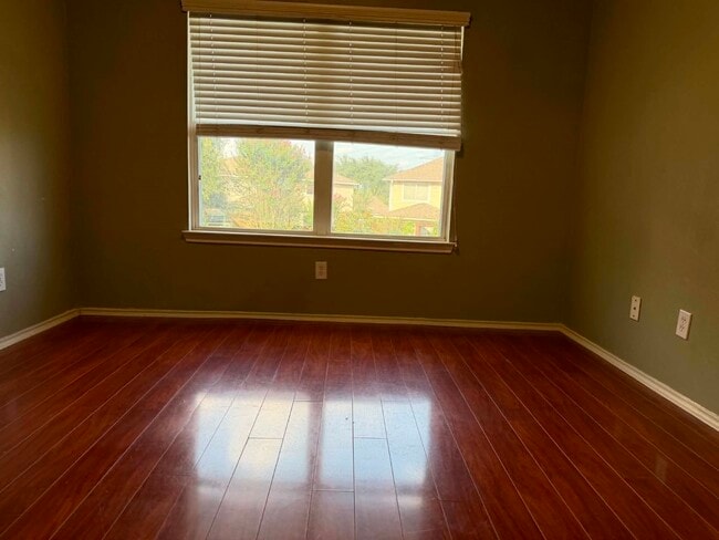 Building Photo - 11030 KNOBBLEY Oak Ct