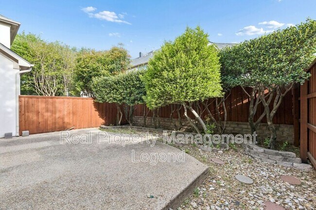 Building Photo - 4097 Oberlin Way