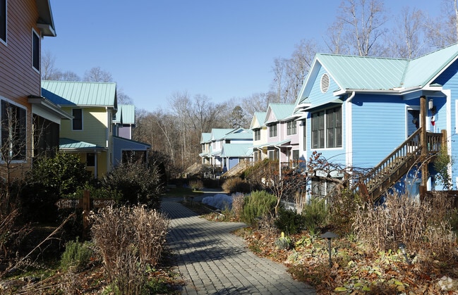 Building Photo - Pacifica Co-Housing