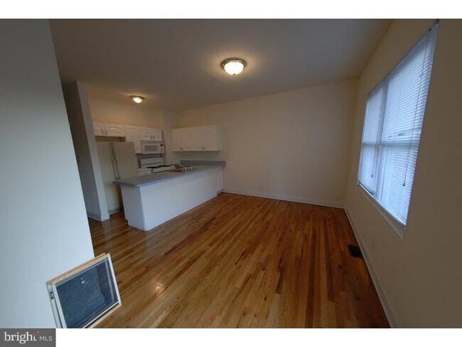 Building Photo - 2822 Ogden St