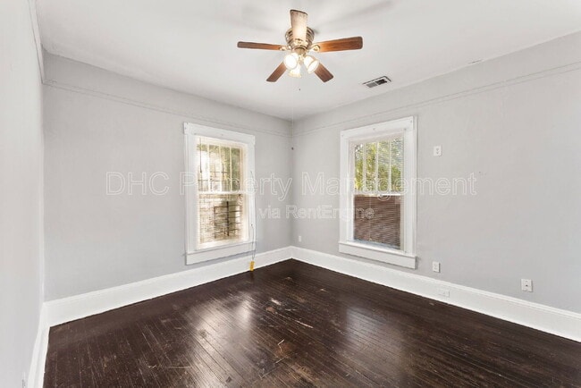 Building Photo - 896 Spencer St NW