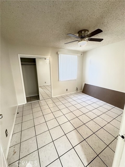 Building Photo - 2127 City View Ave