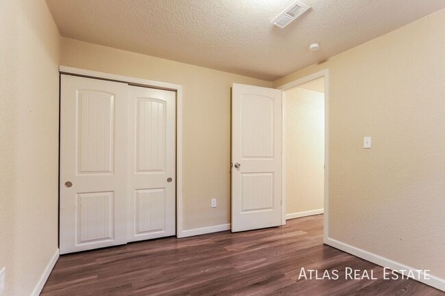 Building Photo - 6795 Allison St