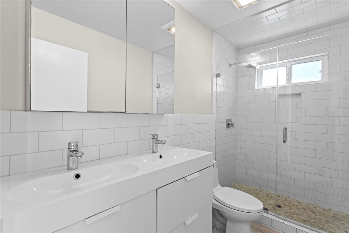 Building Photo - 6955 Trolleyway