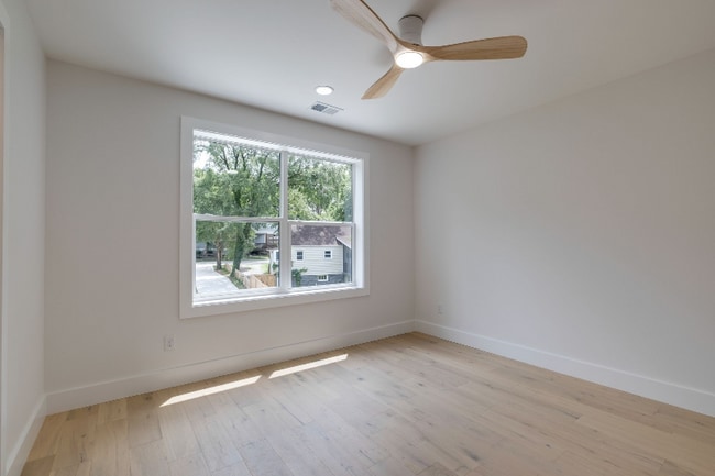 Building Photo - 2918 Murray Cir