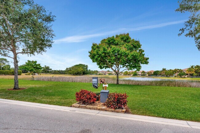 Building Photo - 10850 NW 74th Dr