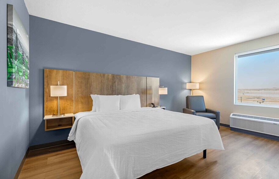 Building Photo - Furnished Studio-Denver International Airport