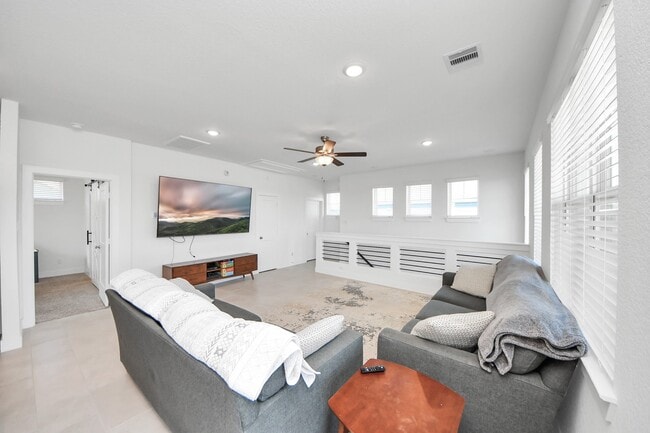 Building Photo - 7655 Jerrara Hts Ln