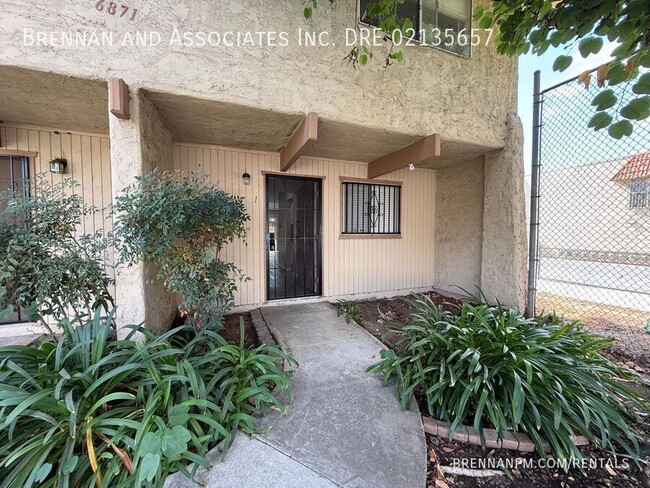 Building Photo - 3-Bed, 2.5-Bath Home with Modern Amenities...