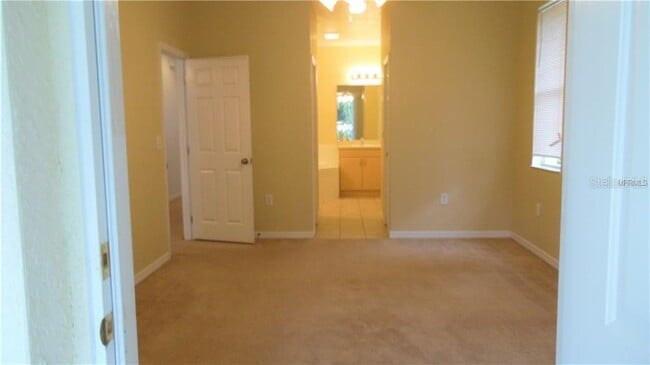 Building Photo - 5543 Dinuba Ave