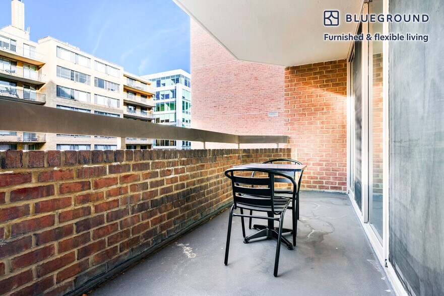 Building Photo - 2140 L St NW