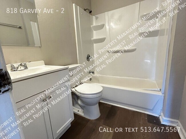 Building Photo - 818 Garvey Ave