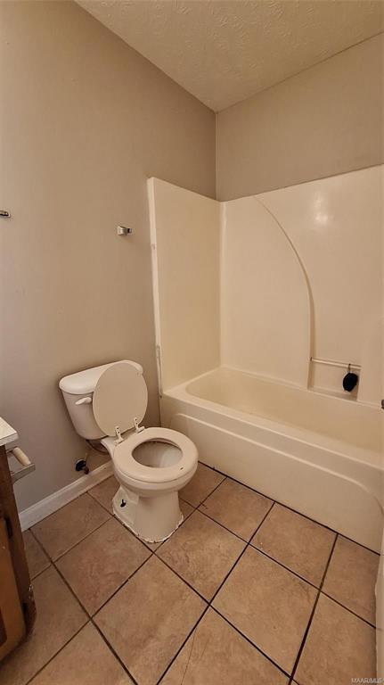 Building Photo - 2695 Whispering Pine Dr