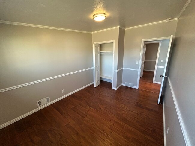 Building Photo - 1423 W 4180 S