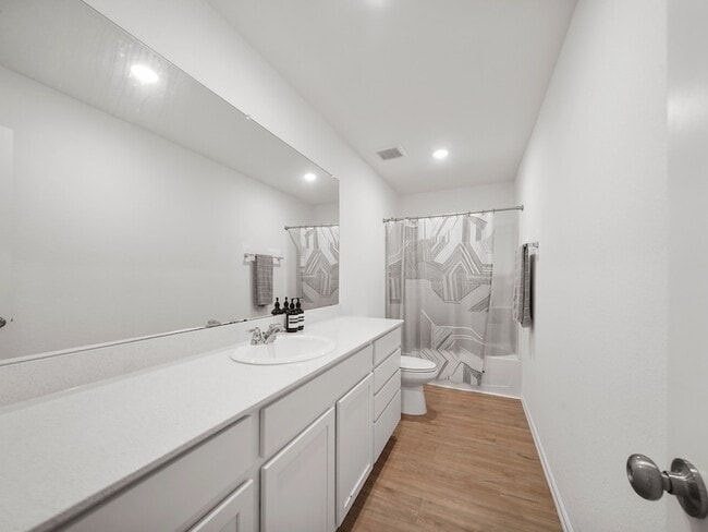 Building Photo - 1238 Millers Pass Dr