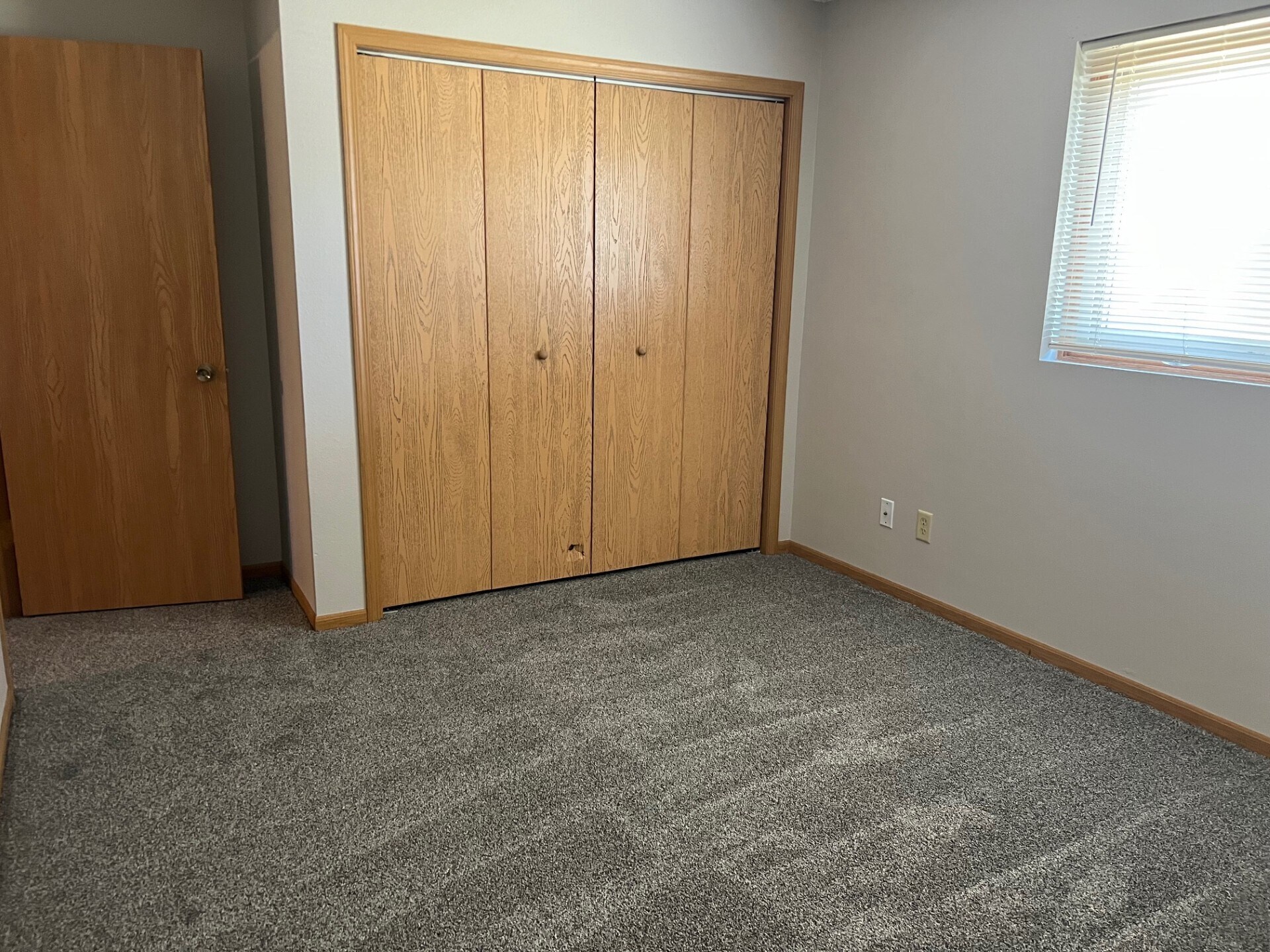 Building Photo - 2880 Eastbrook Dr