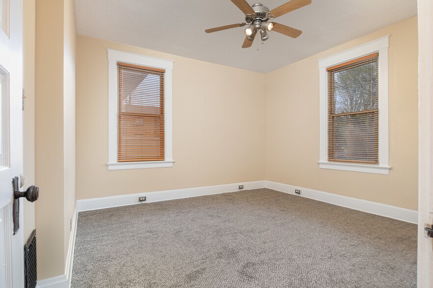 Bedroom #1 w/Windows - 5248 Montgomery Rd