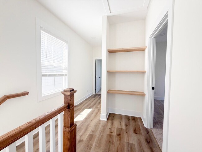 Building Photo - Tristan Style 3-Bedroom w/ Flex Room + Summer Special