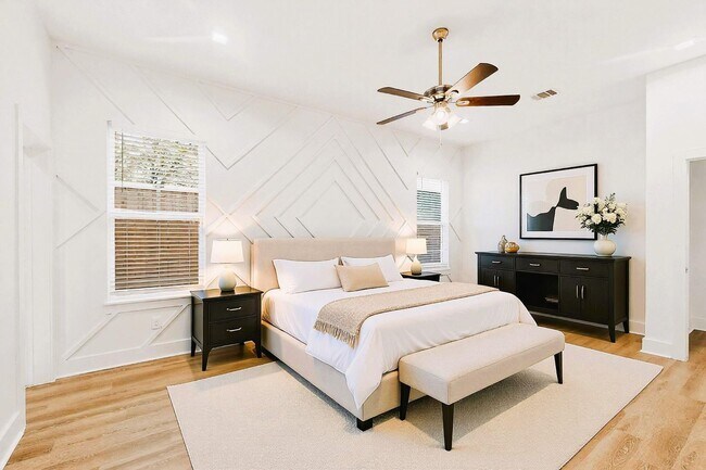 Building Photo - Modern 3 Bed, 3 Bath Home Near Downtown Dallas