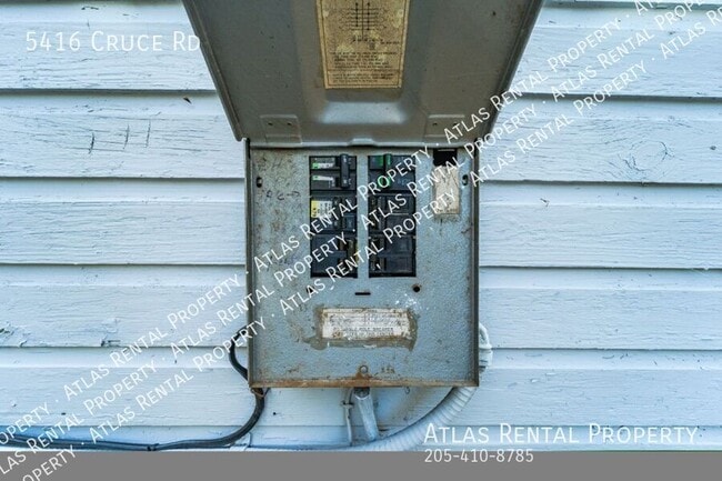 Building Photo - 5416 Cruce Rd