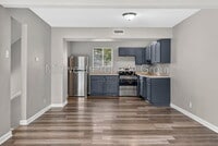 Building Photo - 10002 Kodiak Dr
