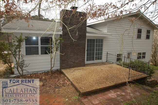 Building Photo - Benton Home