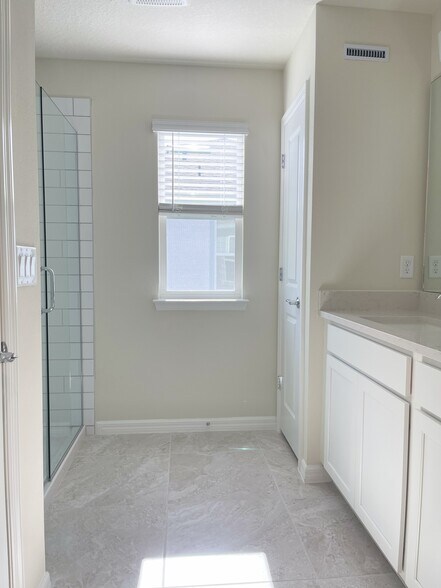 Building Photo - 3156 Emerald Acres Ln