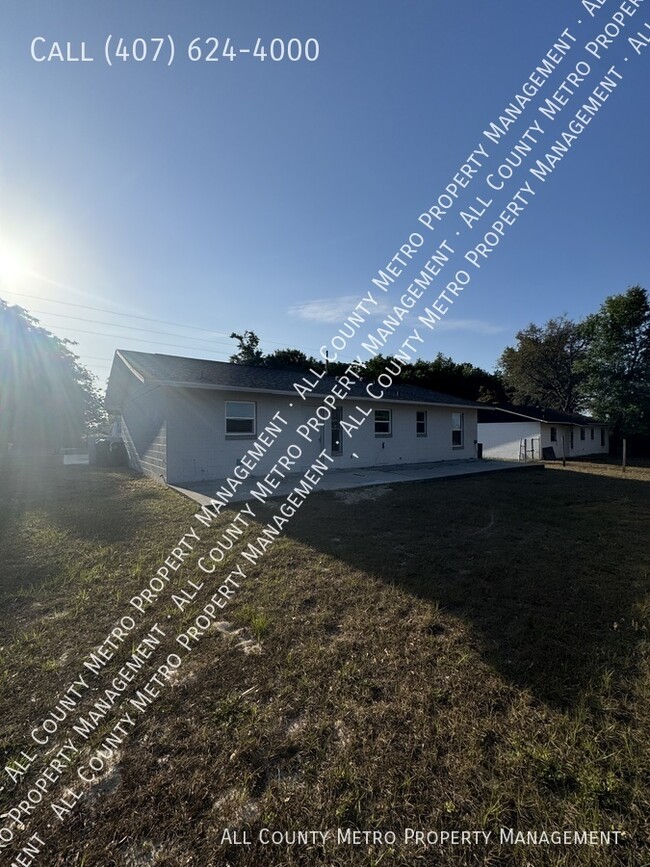 Building Photo - 1426 S Hawthorne Ave
