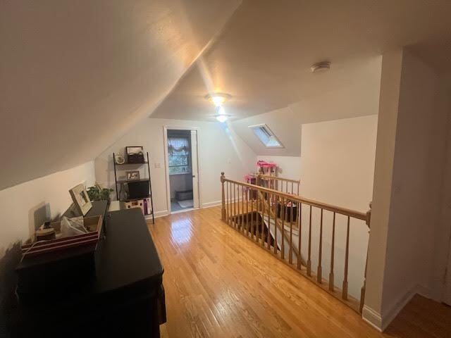 Building Photo - 9 S Pine Creek Ct