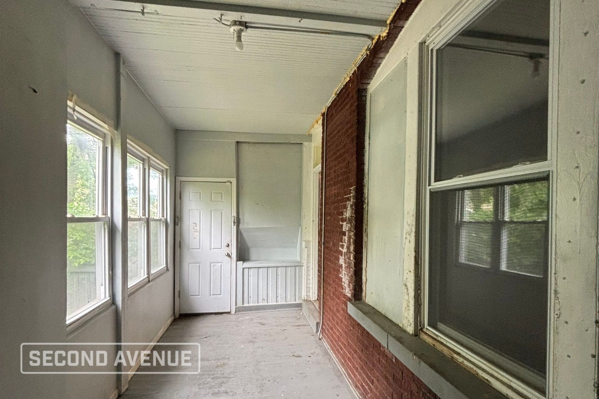 Building Photo - 7318 S Eberhart Ave