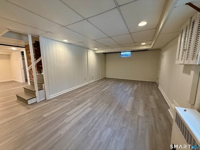 Building Photo - 16 Killian Ave