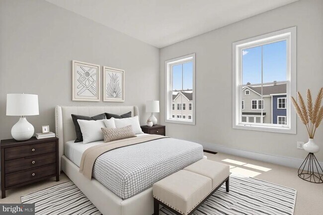 Building Photo - 114 Galaxy Pl