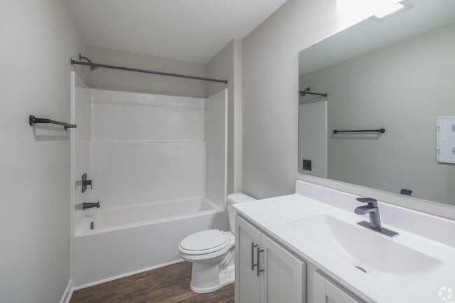 Building Photo - 318 Black Swamp Ct